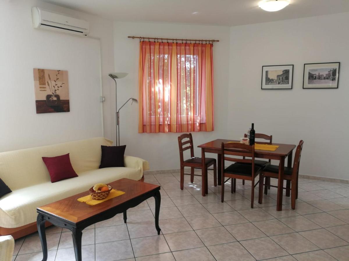 Apartments Ines Medulin Kültér fotó